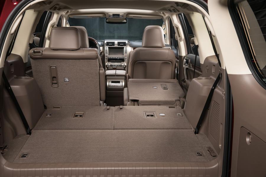 Багажник Lexus GX460 Sport Design Package 2017 года  (фото 9 из 17)